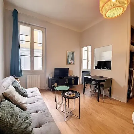 Appartement Magnifique - Du Parc - *